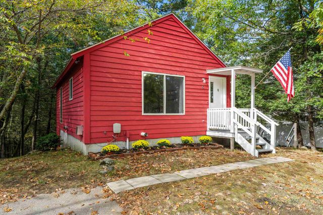 5 S Landing Road, Sandown, NH 03873
