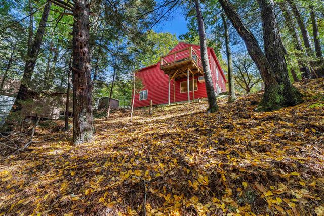 5 S Landing Road, Sandown, NH 03873
