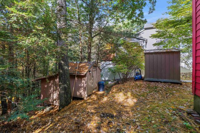 5 S Landing Road, Sandown, NH 03873