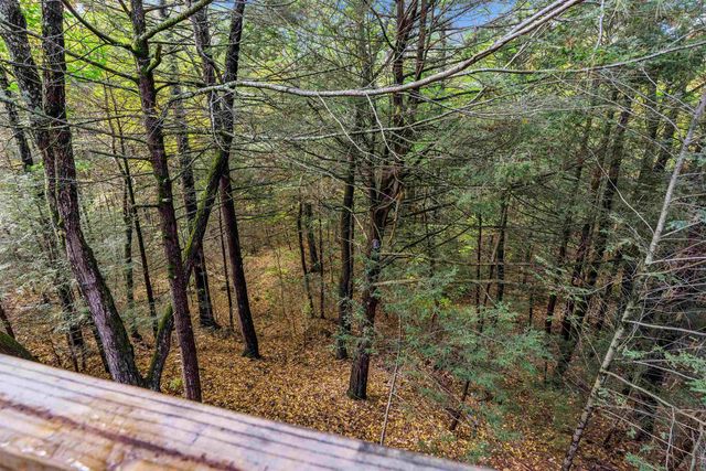 5 S Landing Road, Sandown, NH 03873