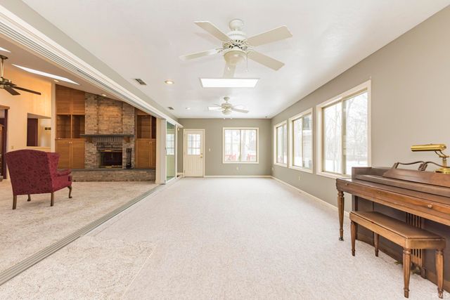 0727 S County Road 100 W, Hartford City, IN 47348