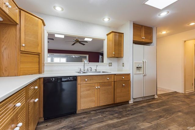 0727 S County Road 100 W, Hartford City, IN 47348