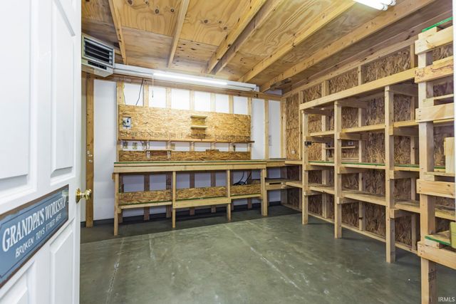 0727 S County Road 100 W, Hartford City, IN 47348