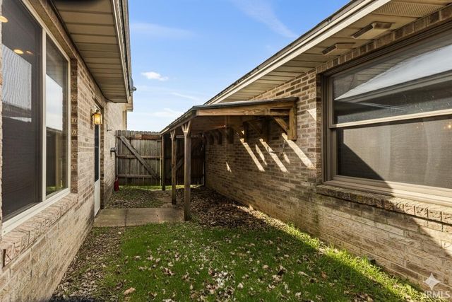 0727 S County Road 100 W, Hartford City, IN 47348