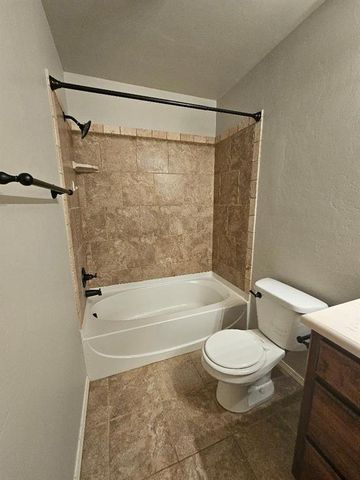 2732 Lerkim Lane, Norman, OK 73069