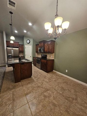 2732 Lerkim Lane, Norman, OK 73069