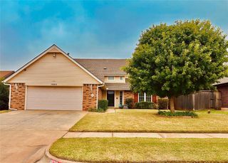 1625 NE 9th Street, Moore, OK 73160