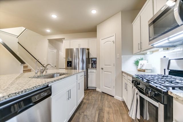 115 Callado CIR, San Marcos, TX 78666