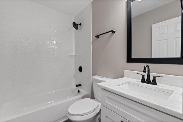 2100 Ferris Road, Columbus, OH 43224