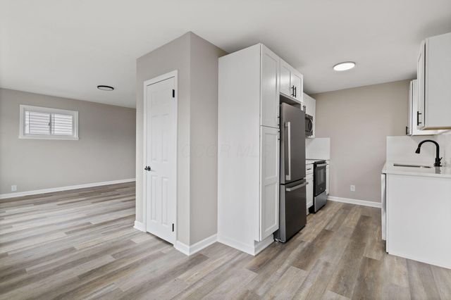 2100 Ferris Road, Columbus, OH 43224