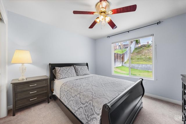 232 Camwood Avenue, Bakersfield, CA 93308