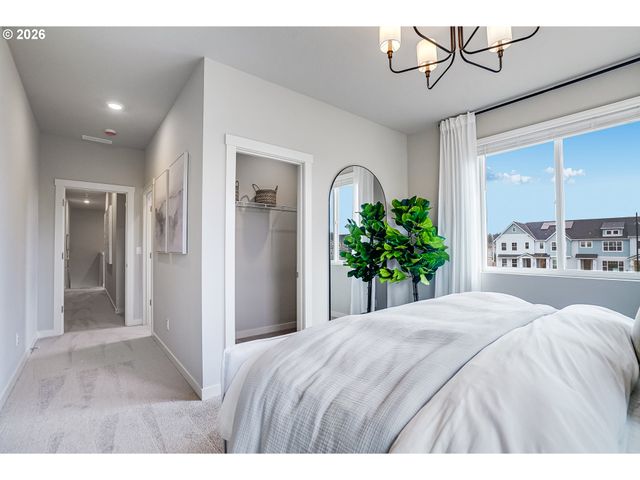 3389 Sw 209th Ave, Hillsboro, OR 97123