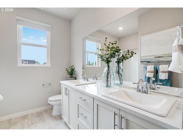 3389 Sw 209th Ave, Hillsboro, OR 97123