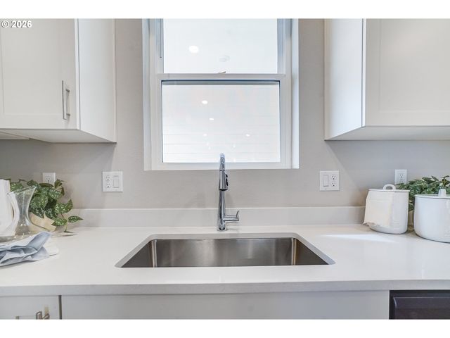 3389 Sw 209th Ave, Hillsboro, OR 97123