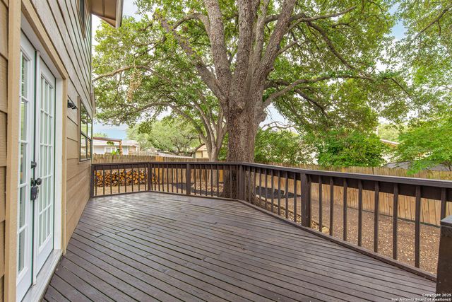 6022 Royal Wood, San Antonio, TX 78239