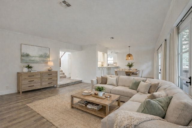 6022 Royal Wood, San Antonio, TX 78239