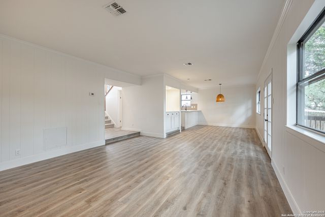 6022 Royal Wood, San Antonio, TX 78239