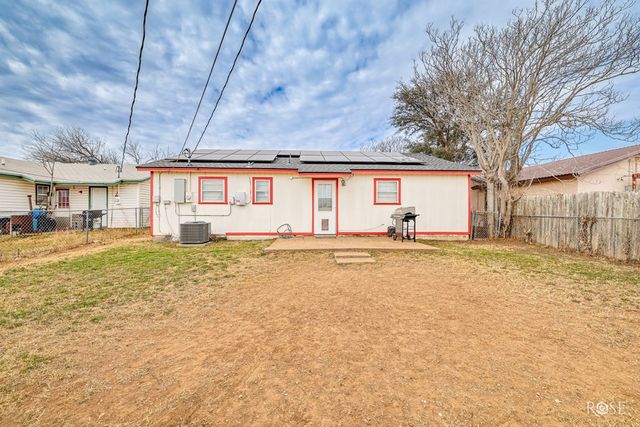 144 Stoneham Street, San Angelo, TX 76905