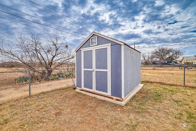 144 Stoneham Street, San Angelo, TX 76905