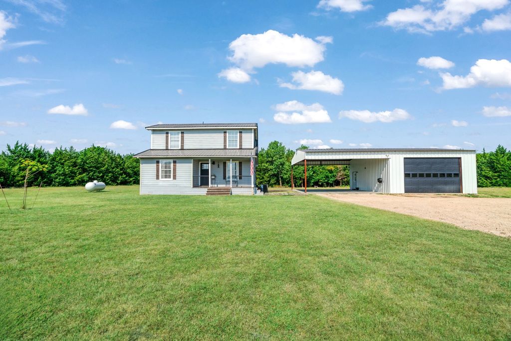 9022 FR 1497, Paris, TX 75462