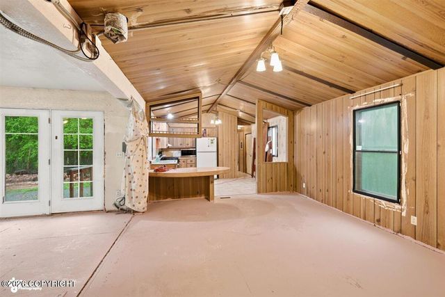 946 N Satisfied Drive, Wasilla, AK 99654
