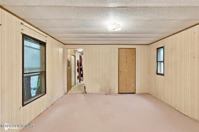 946 N Satisfied Drive, Wasilla, AK 99654