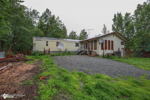 946 N Satisfied Drive, Wasilla, AK 99654