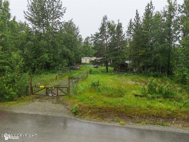 946 N Satisfied Drive, Wasilla, AK 99654