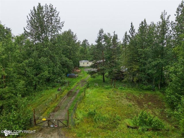 946 N Satisfied Drive, Wasilla, AK 99654