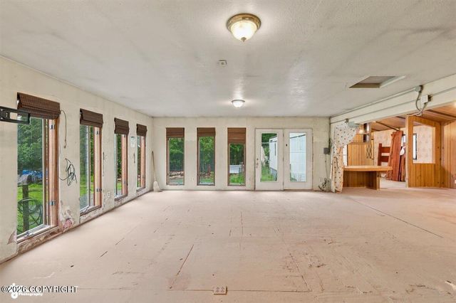 946 N Satisfied Drive, Wasilla, AK 99654