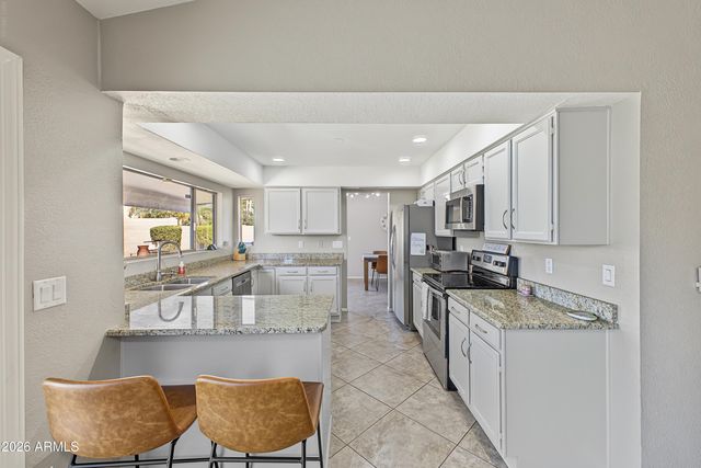 3708 E RENEE Drive, Phoenix, AZ 85050