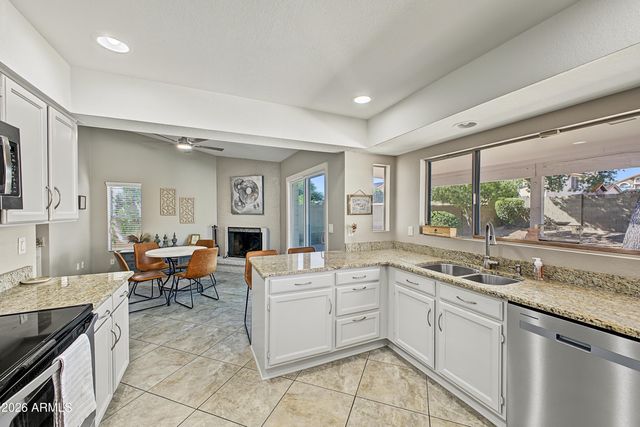 3708 E RENEE Drive, Phoenix, AZ 85050