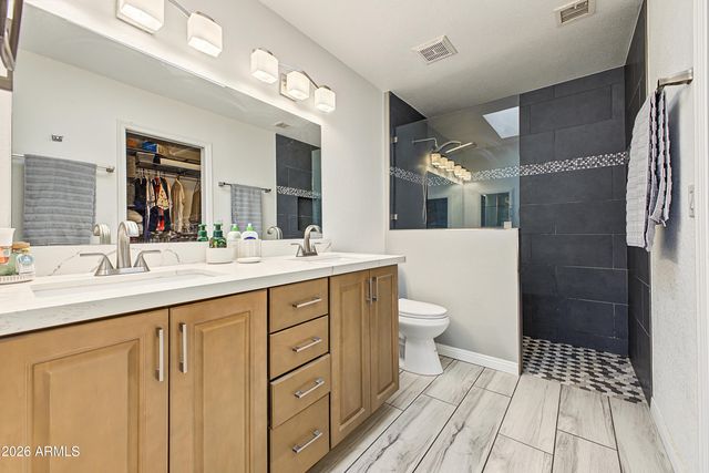 3708 E RENEE Drive, Phoenix, AZ 85050