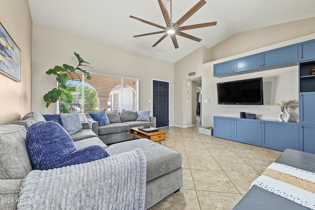 3708 E RENEE Drive, Phoenix, AZ 85050
