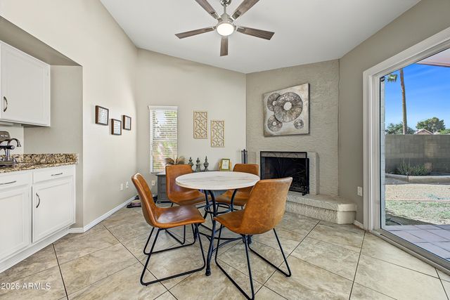3708 E RENEE Drive, Phoenix, AZ 85050