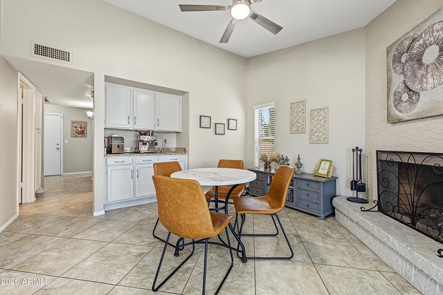 3708 E RENEE Drive, Phoenix, AZ 85050