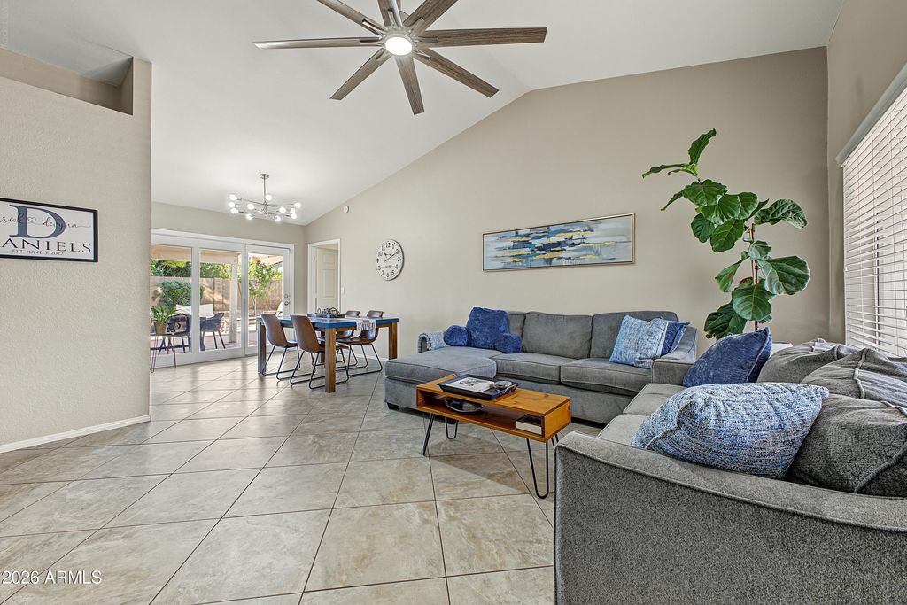3708 E RENEE Drive, Phoenix, AZ 85050 — photo 2