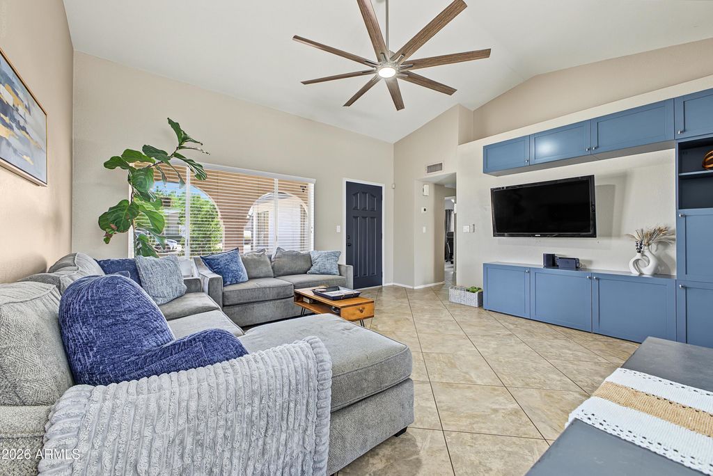 3708 E RENEE Drive, Phoenix, AZ 85050 — photo 3