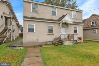1164 E MAIN ST, Douglassville, PA 19518