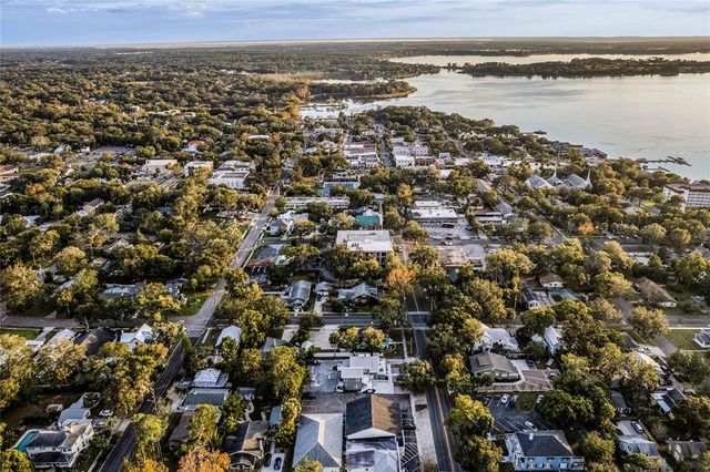 822 N DONNELLY STREET C, Mount Dora, FL 32757