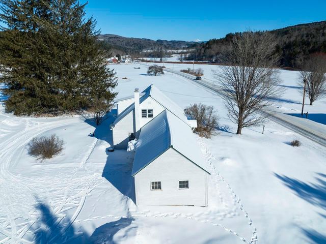 2443 Route 100B, Moretown, VT 05660