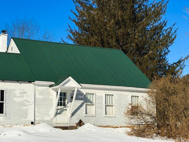 2443 Route 100B, Moretown, VT 05660
