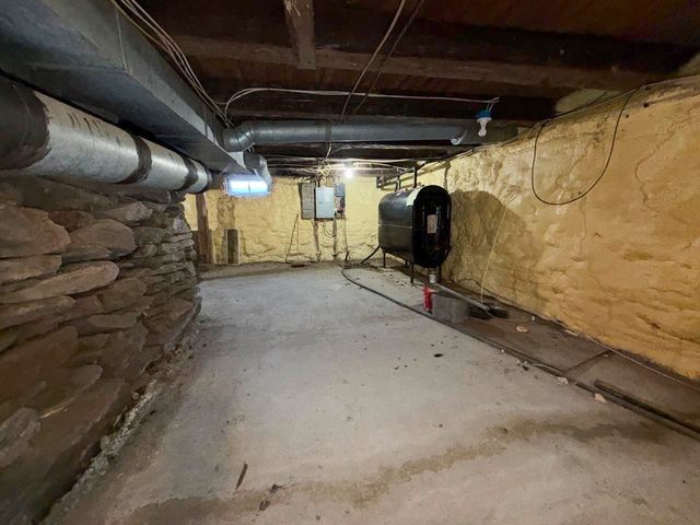 2443 Route 100B, Moretown, VT 05660