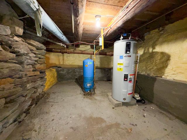 2443 Route 100B, Moretown, VT 05660