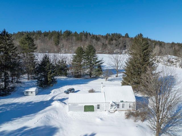 2443 Route 100B, Moretown, VT 05660
