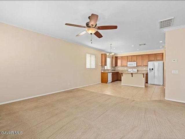 3321 Rosegold Avenue, Rosamond, CA 93560