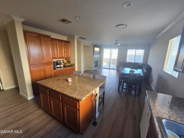 3321 Rosegold Avenue, Rosamond, CA 93560