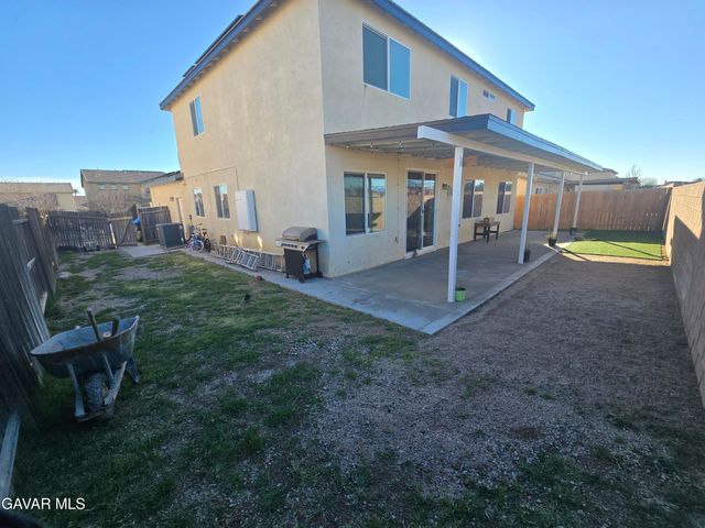 3321 Rosegold Avenue, Rosamond, CA 93560