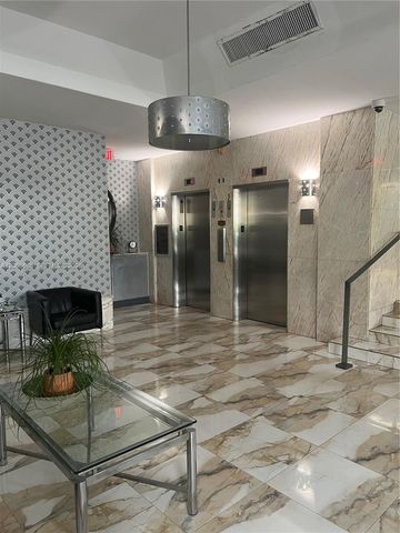 1255 Collins Avenue 705, Miami Beach, FL 33139