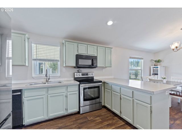 17660 Sw BUNKER OAK Rd, Beaverton, OR 97006